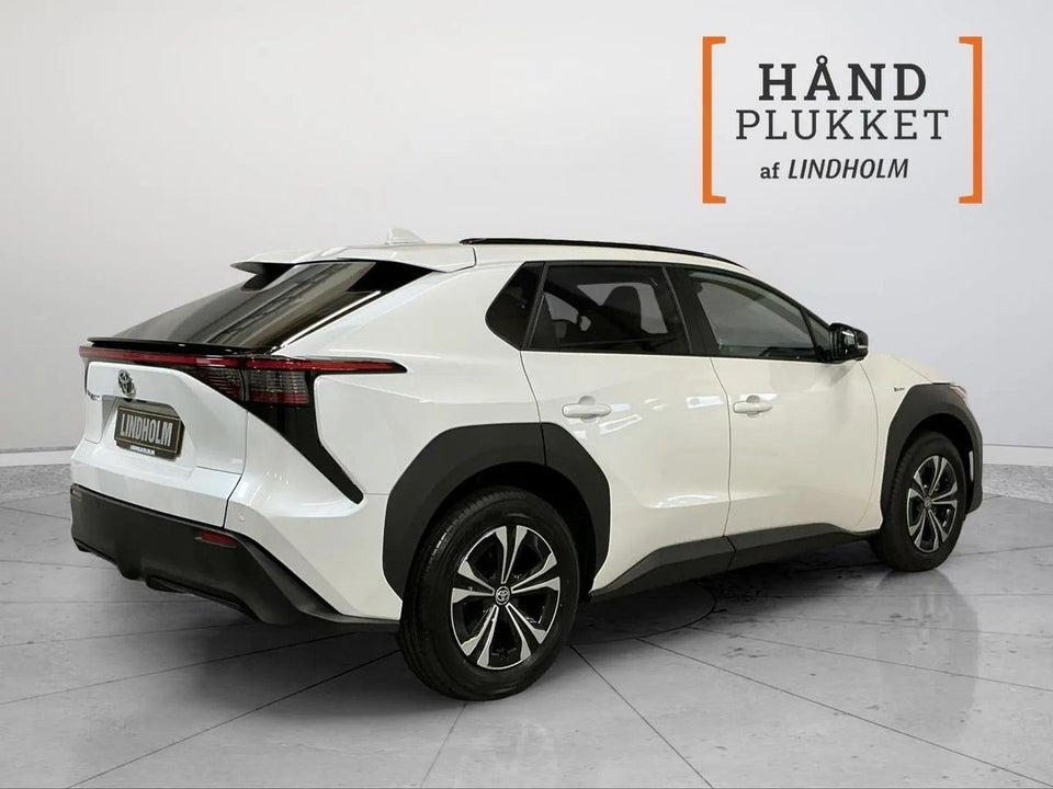 Toyota bZ4X 73 Active 5d