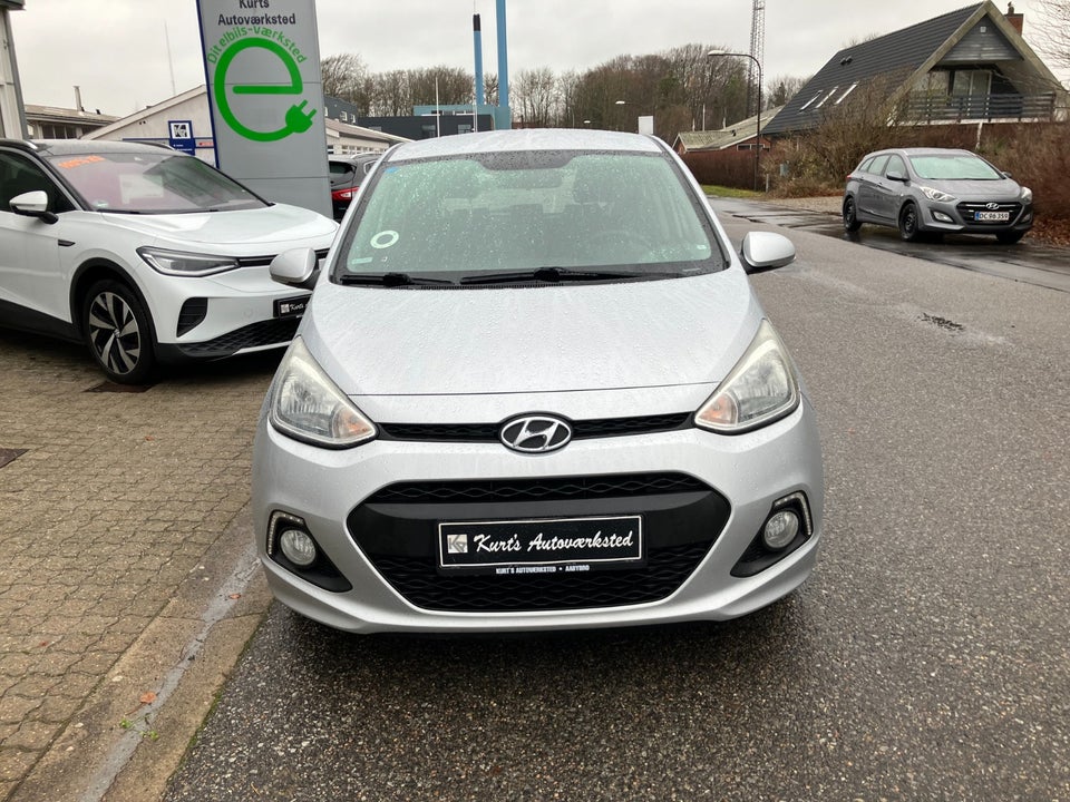 Hyundai i10 1,25 Style 5d