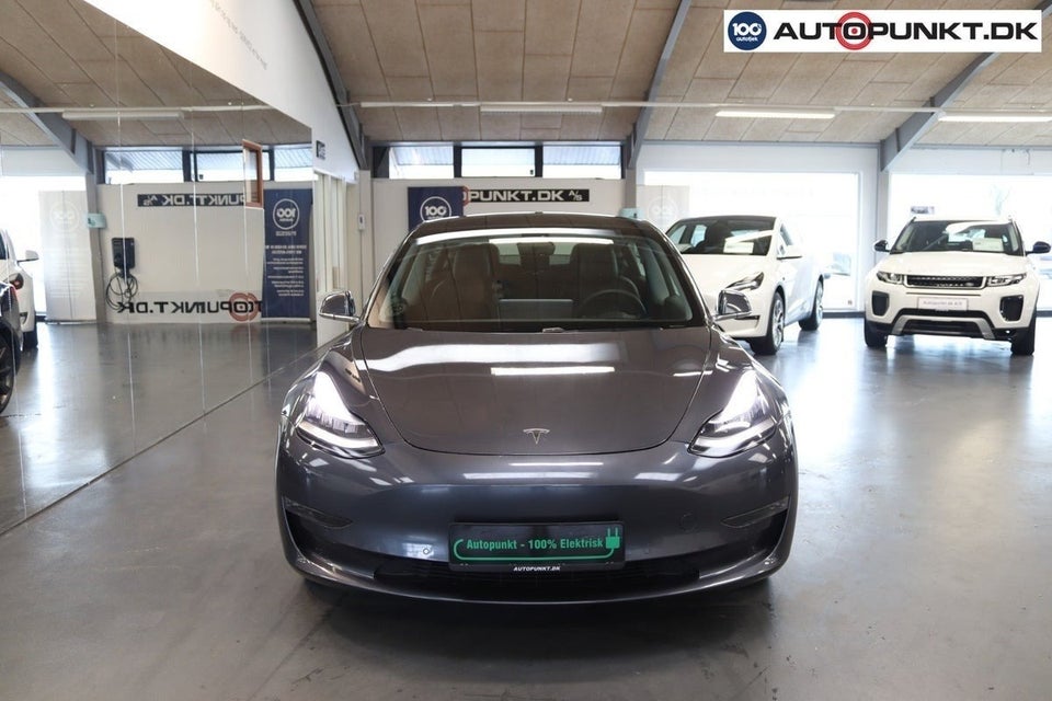 Tesla Model 3 Performance AWD 4d