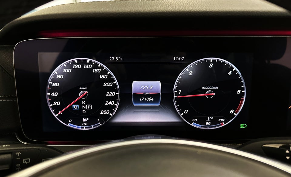 Mercedes E220 d 2,0 AMG Line stc. aut. 5d