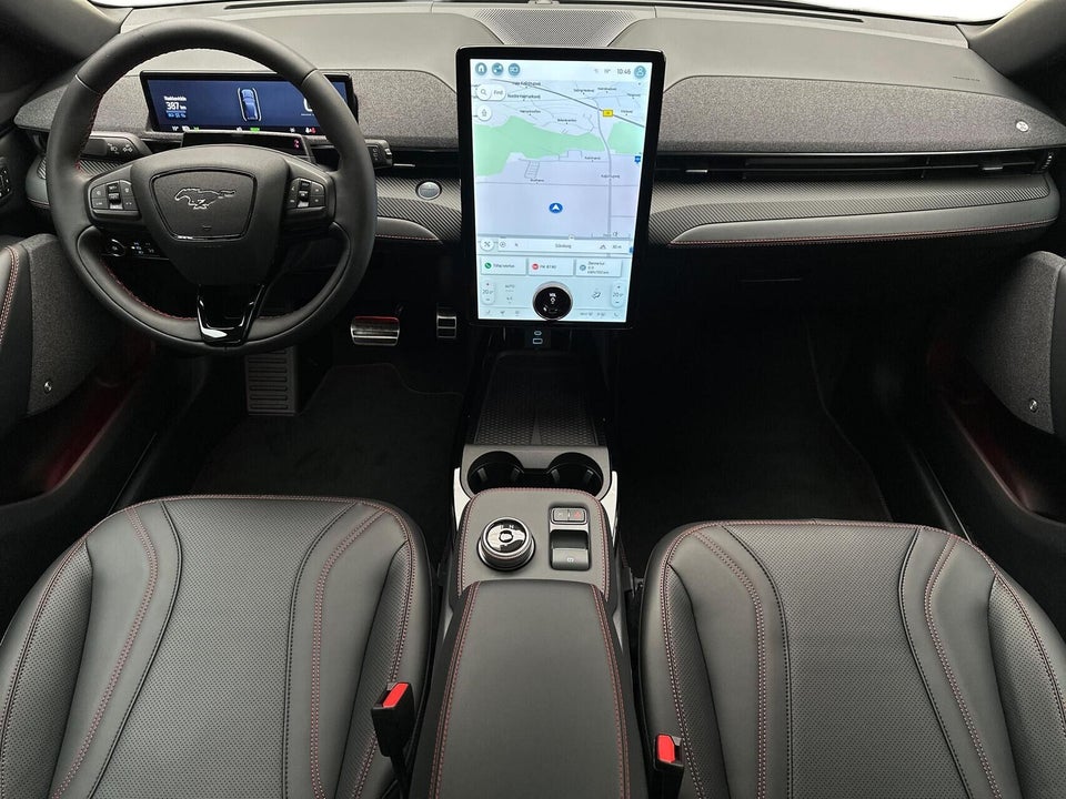 Ford Mustang Mach-E 98 Premium Extended Range AWD 5d