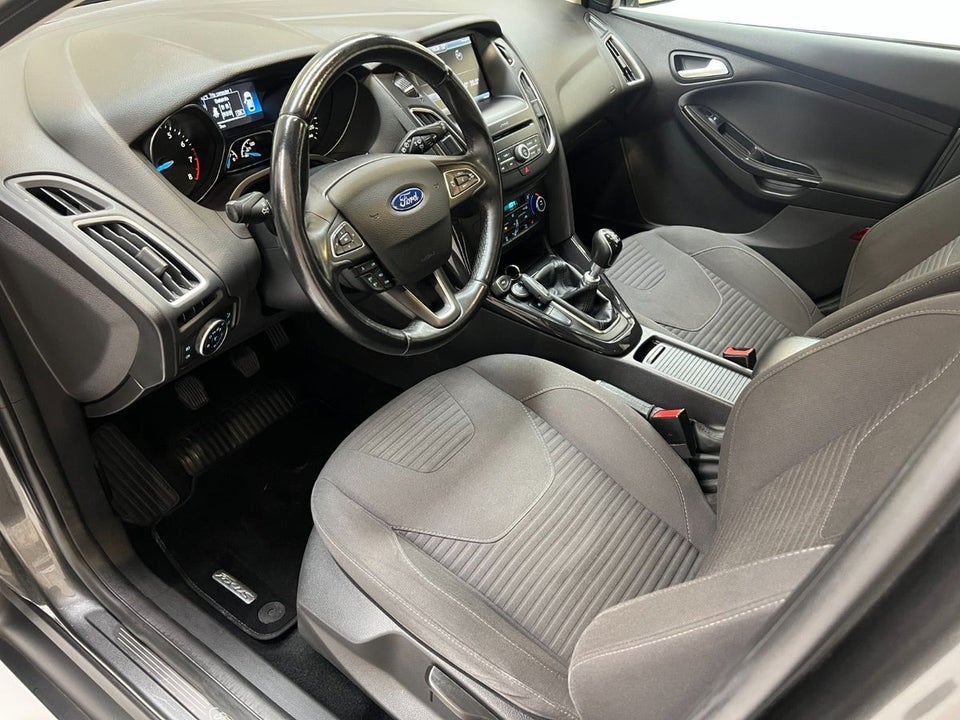 Ford Focus 1,0 SCTi 125 Titanium stc. 5d