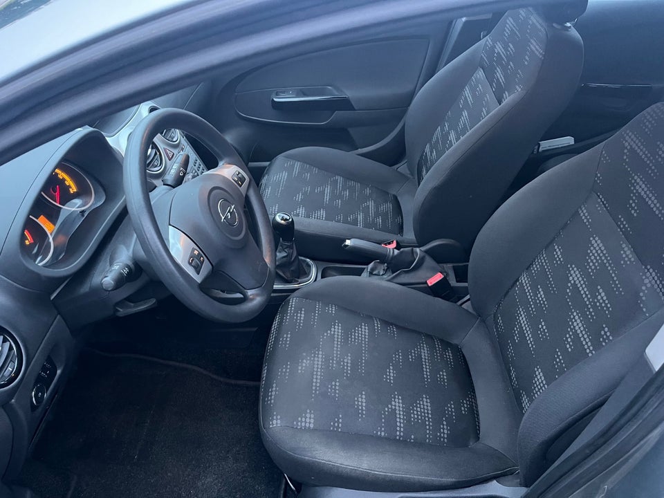 Opel Corsa 1,2 16V Enjoy 5d