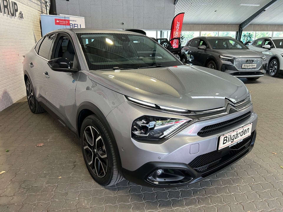 Citroën ë-C4 X 50 Shine 4d