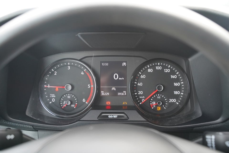 VW Crafter 35 2,0 TDi 140 Kassevogn L3H2