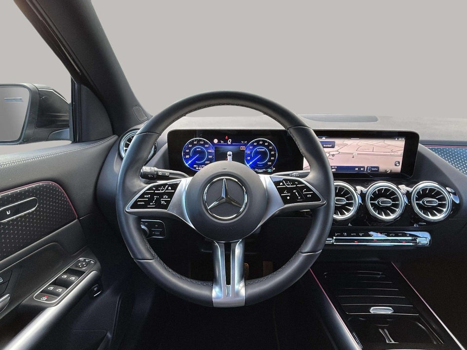 Mercedes EQA250+ Progressive 5d