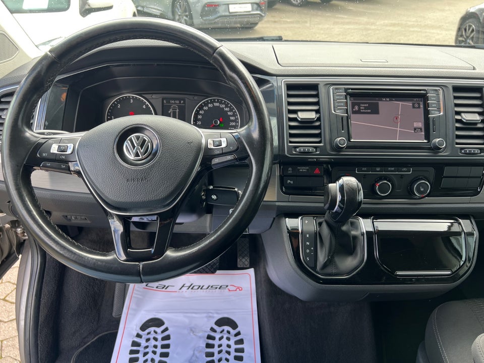 VW Multivan 2,0 TDi 150 Comfortline DSG kort