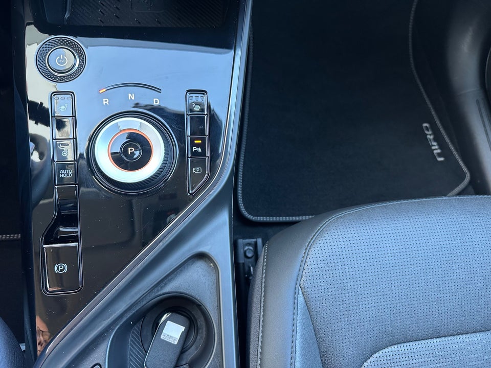 Kia Niro 64 EV Upgrade 5d