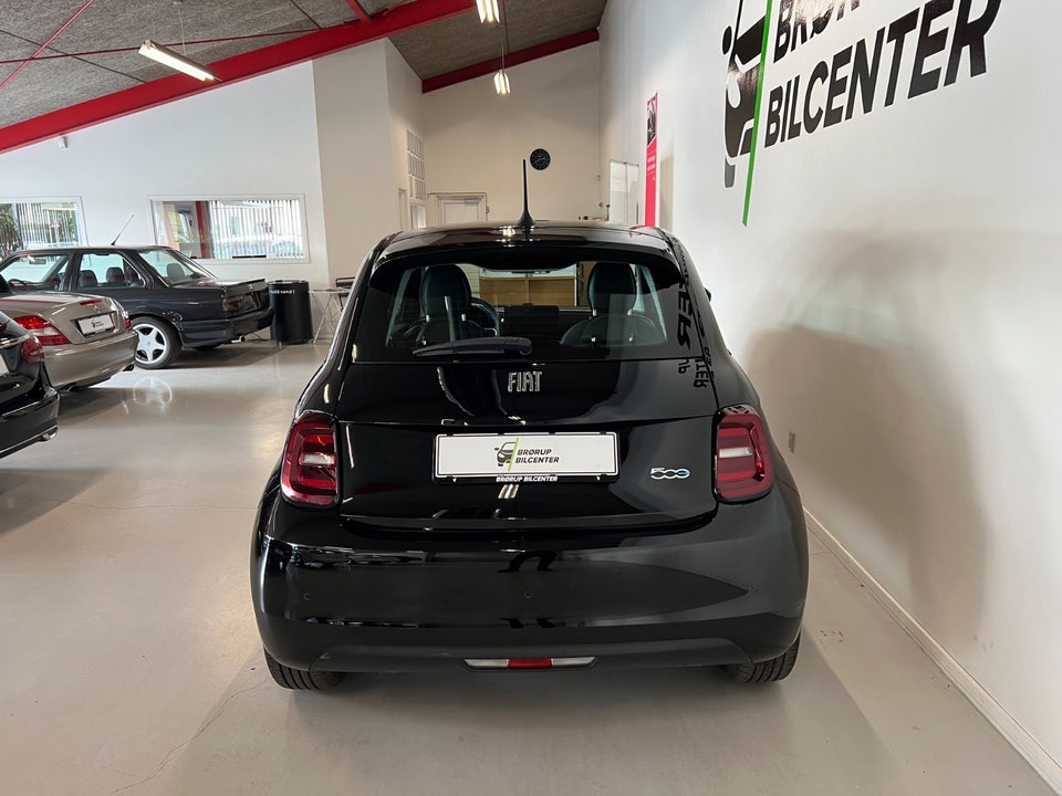 Fiat 500e Icon 3d