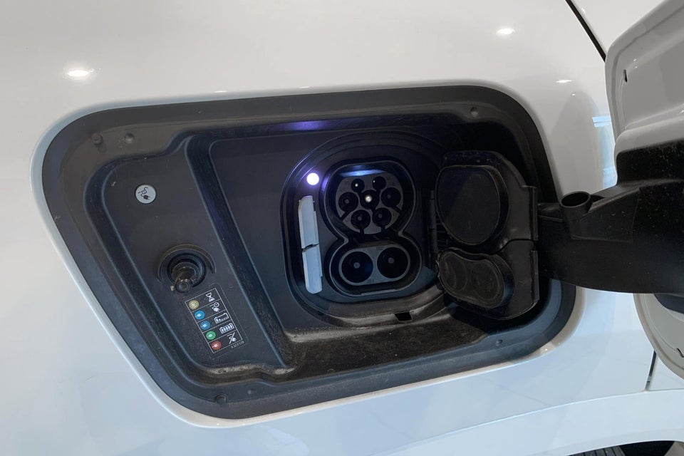 BMW iX2 xDrive30 M-Sport 5d