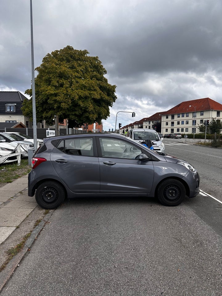 Hyundai i10 1,0 Go Clim 5d