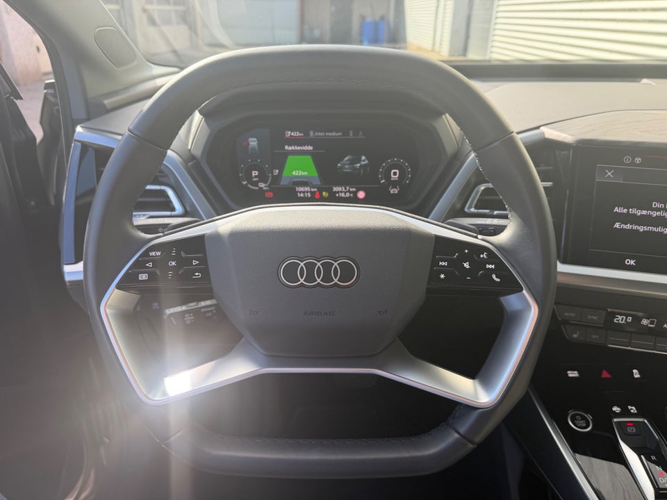 Audi Q4 e-tron 55 quattro 5d