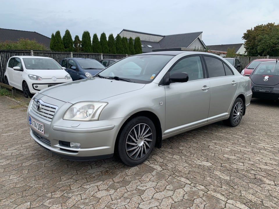 Toyota Avensis 1,8 VVT-i Sol 4d