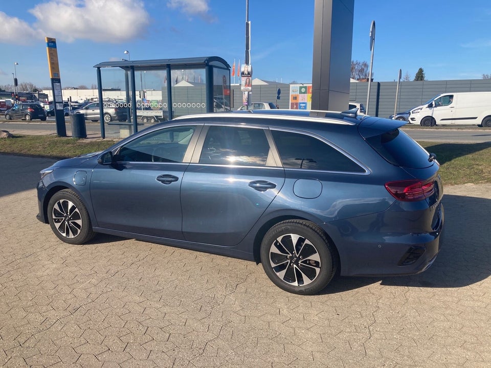 Kia Ceed 1,6 PHEV Upgrade Intro SW DCT 5d