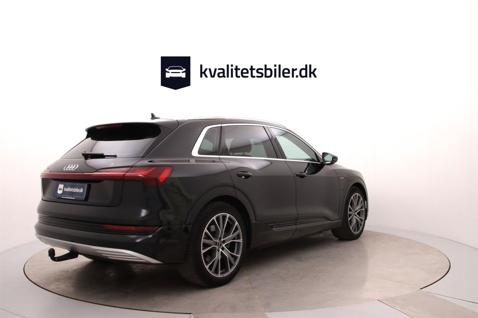 Audi e-tron 50 quattro 5d
