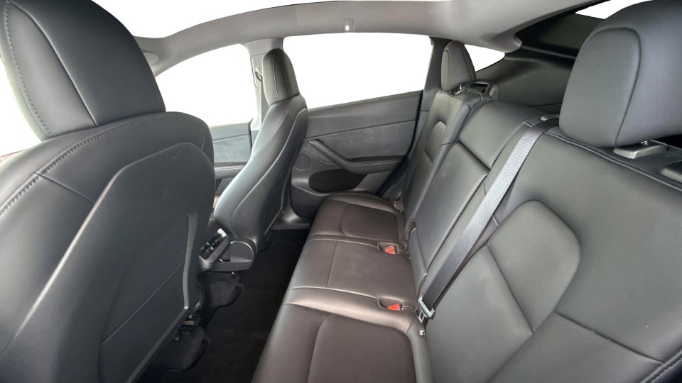 Tesla Model Y Long Range AWD 5d