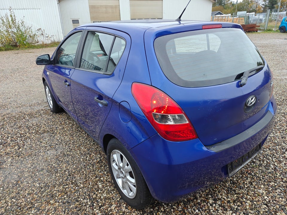 Hyundai i20 1,25 Comfort 5d