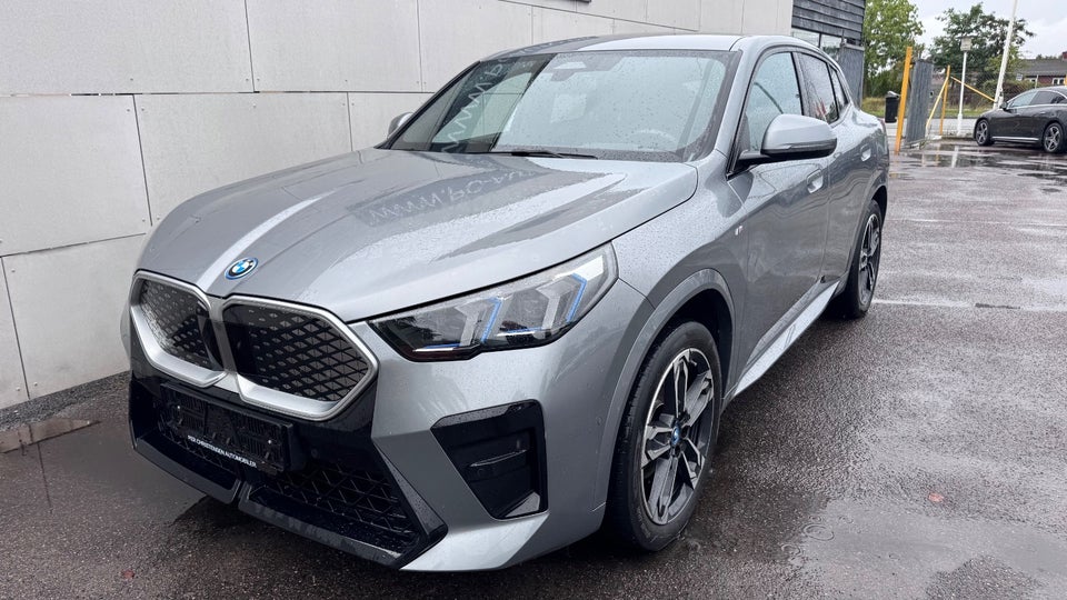 BMW iX2 eDrive20 Fully Charged M-Sport 5d