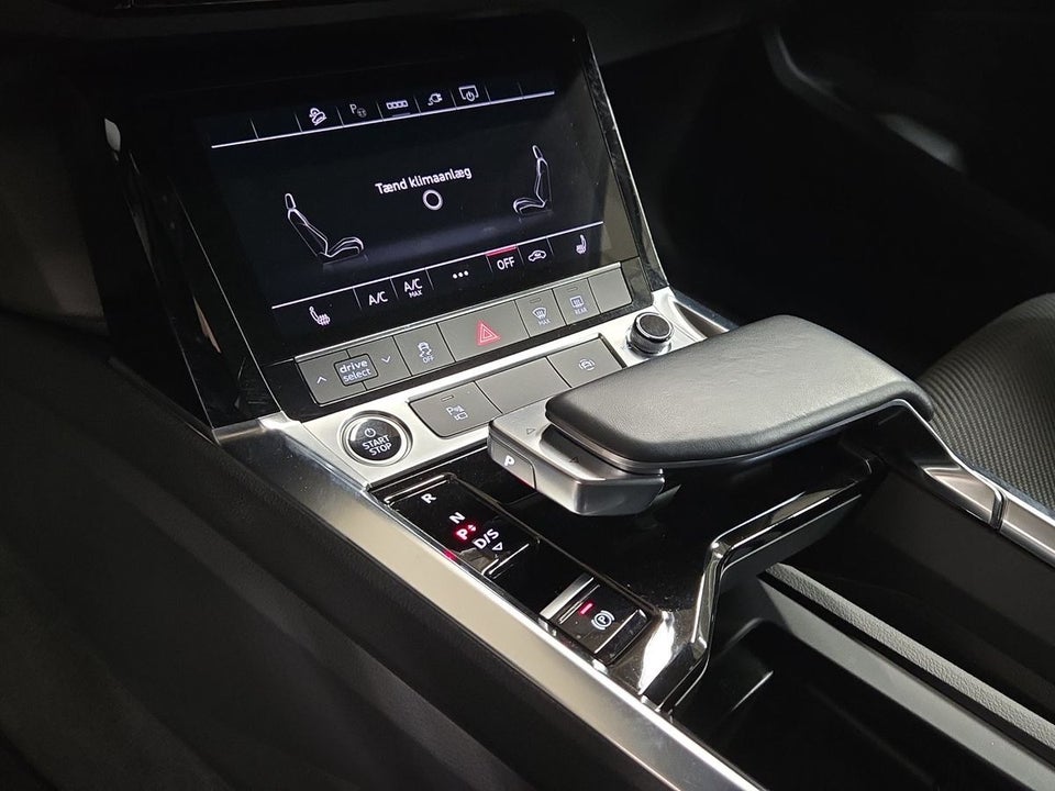 Audi e-tron 50 quattro 5d