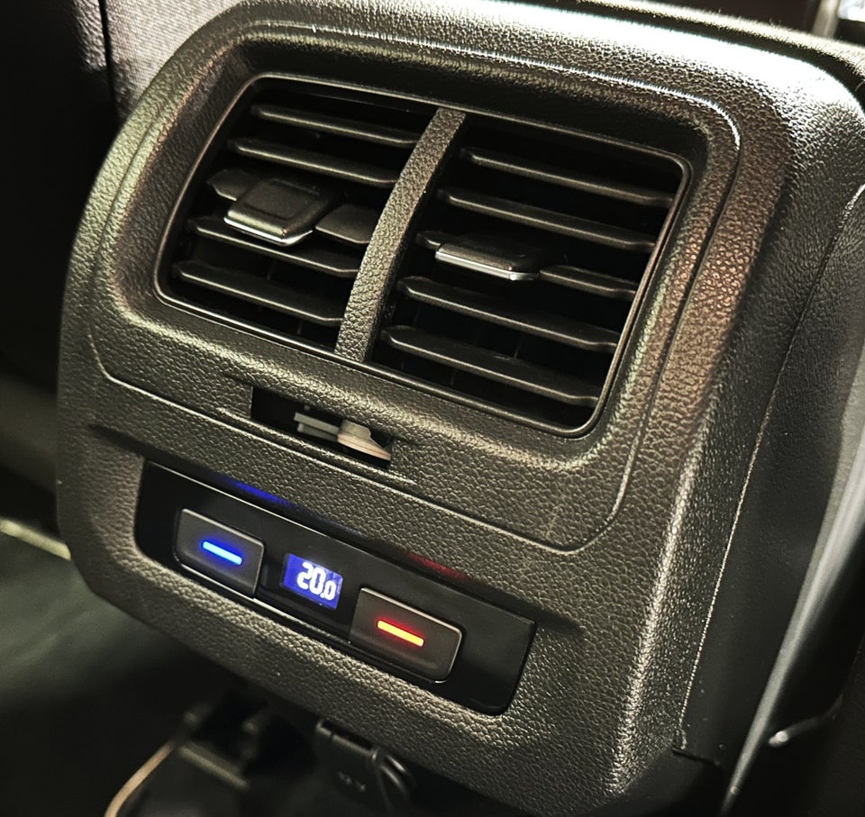 VW Touran 1,4 TSi 150 Comfortline 7prs 5d