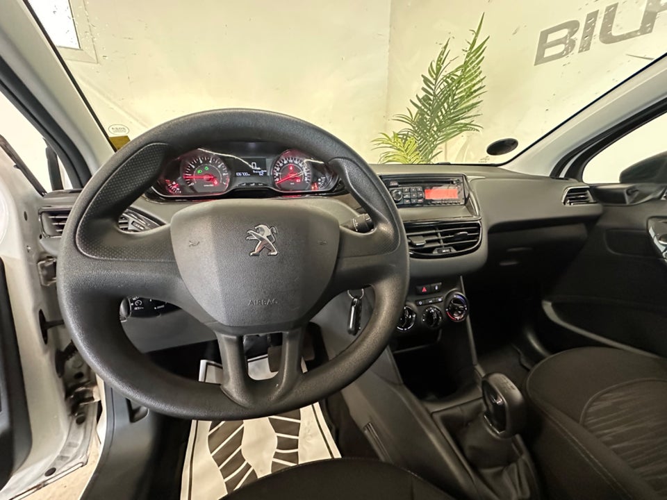 Peugeot 208 1,0 VTi Active+ 5d