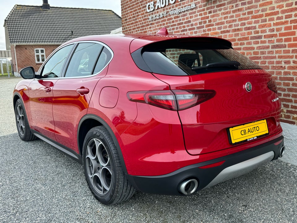 Alfa Romeo Stelvio 2,2 JTD 190 Edizione aut. Van 5d