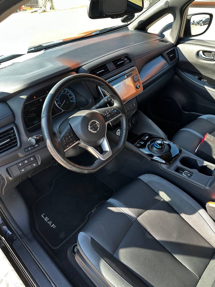 Nissan Leaf 40 Tekna 5d