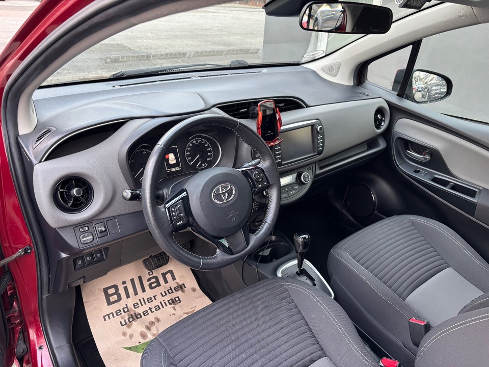 Toyota Yaris 1,5 Hybrid H1 e-CVT 5d