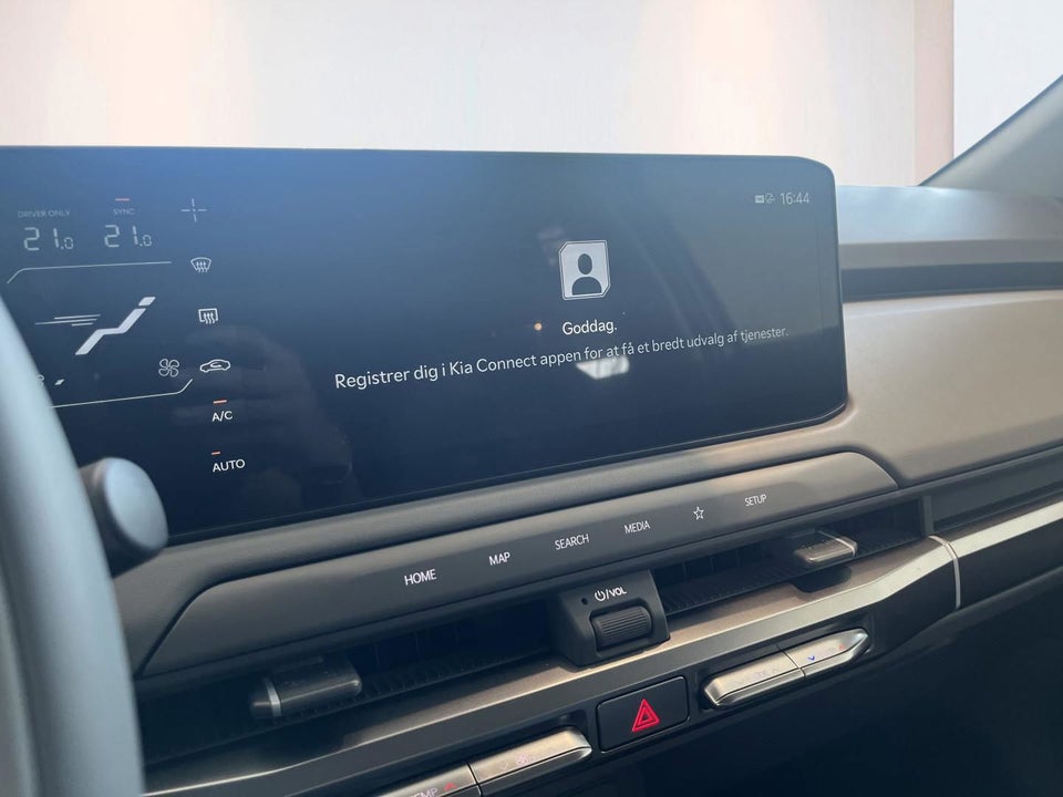 Kia EV3 58 Standard Range Access 5d