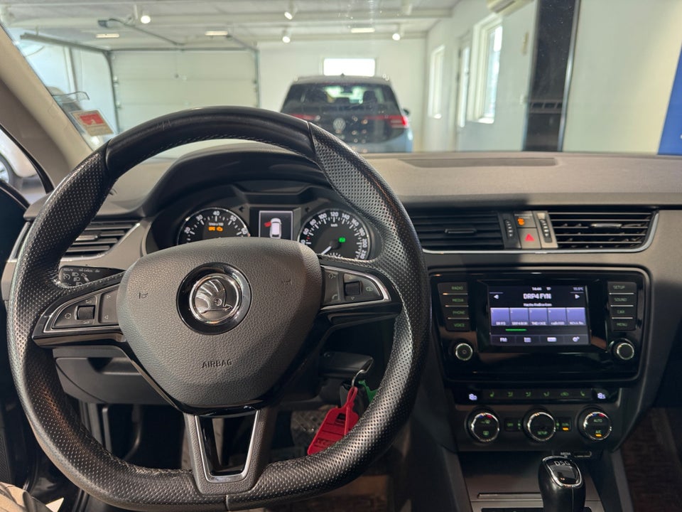 Skoda Octavia 1,4 TSi 140 Elegance Combi DSG 5d