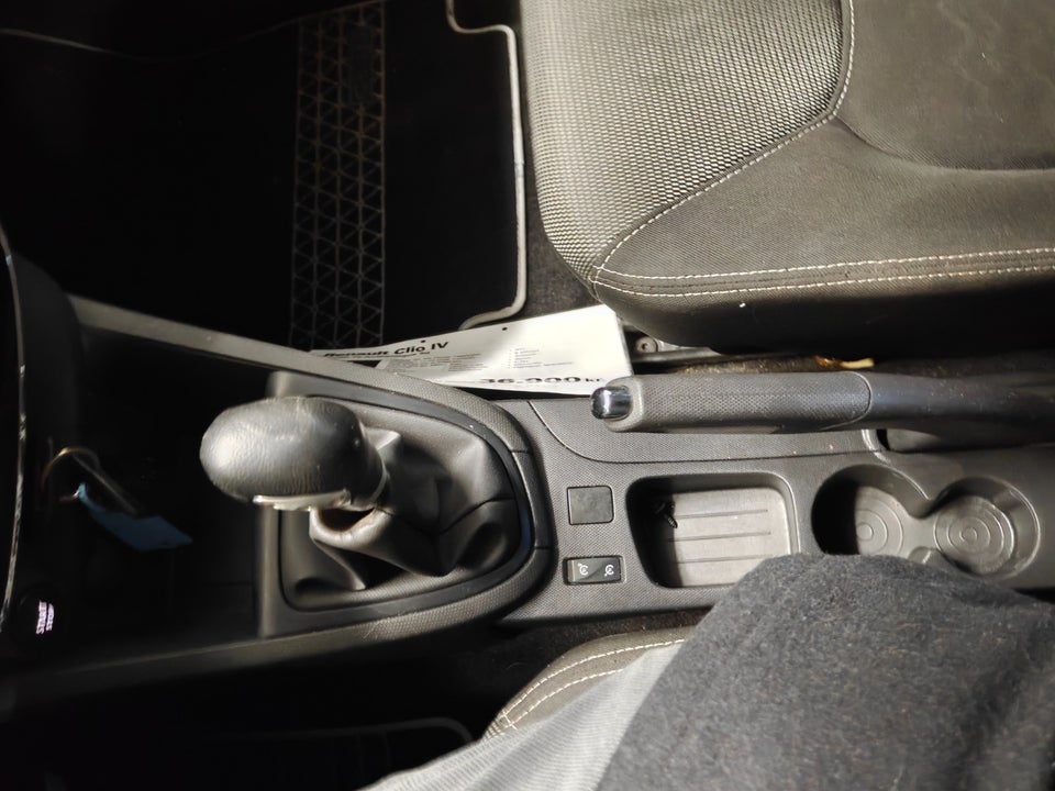 Renault Clio IV 1,5 dCi 75 Authentique 5d