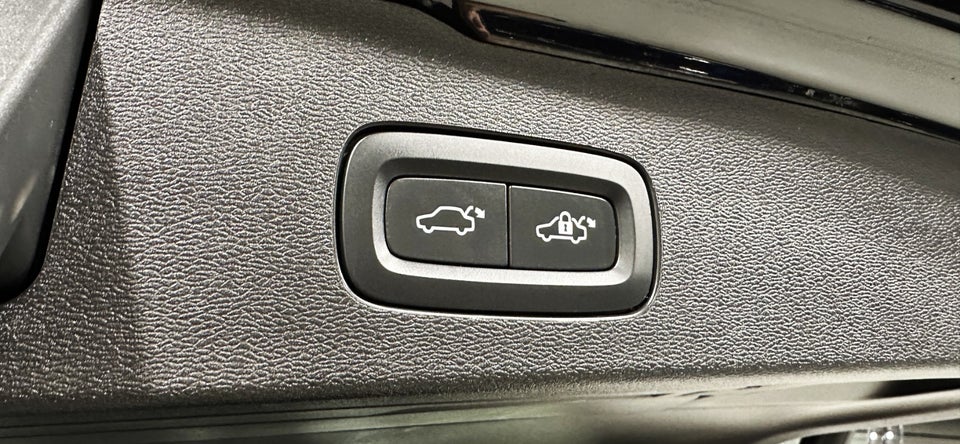 Volvo V60 2,0 B4 197 Plus Bright aut. 5d