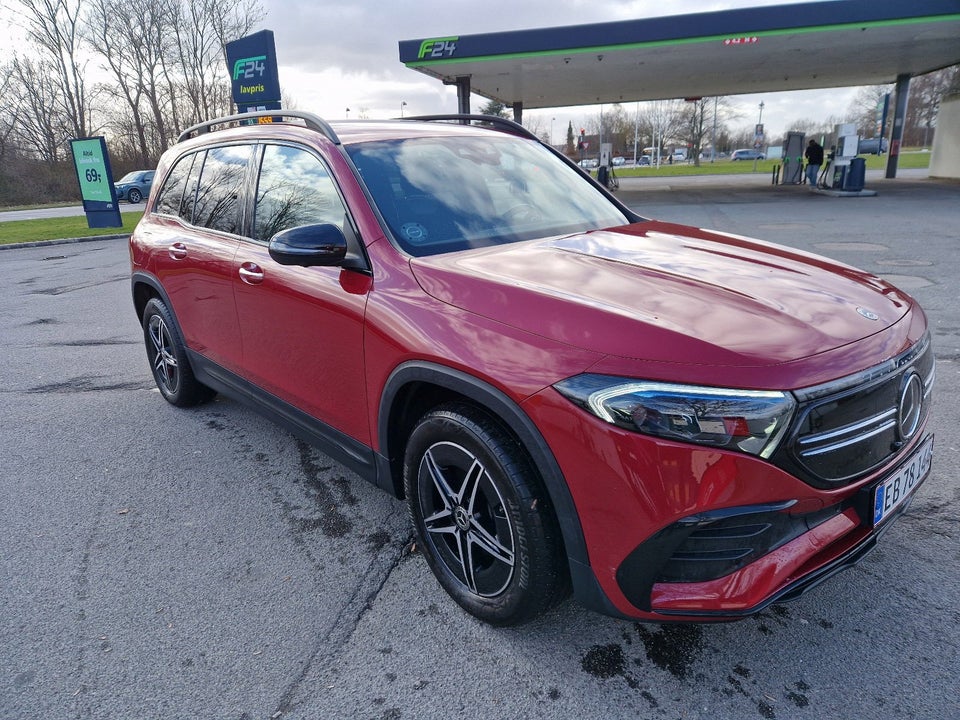 Mercedes EQB300 AMG Line 4Matic 7prs 5d