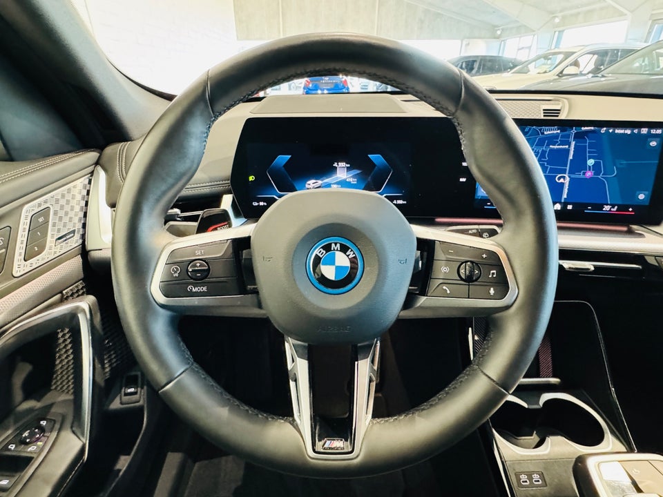 BMW iX1 xDrive30 Fully Charged M-Sport 5d