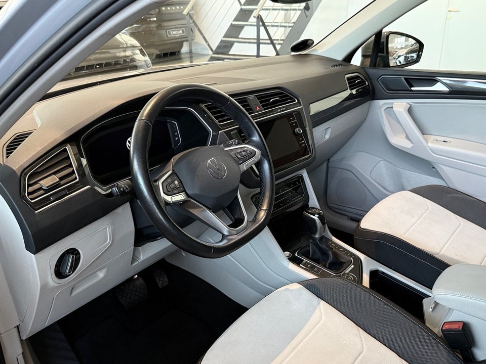 VW Tiguan 2,0 TSi 190 Elegance DSG 4Motion 5d