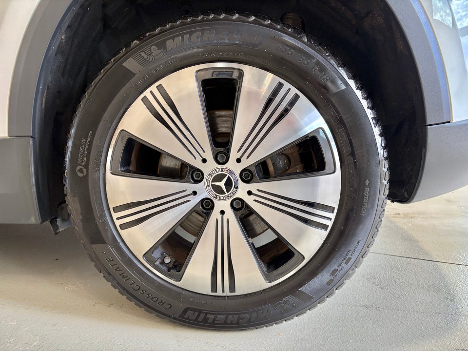 Mercedes EQA250+ 5d