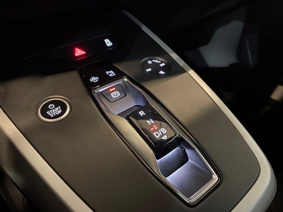 Audi Q4 e-tron 40  5d