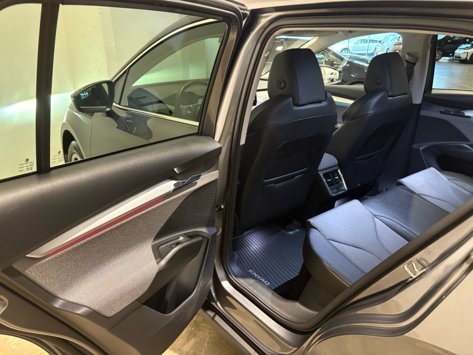 Skoda Enyaq 80 iV Loft 5d
