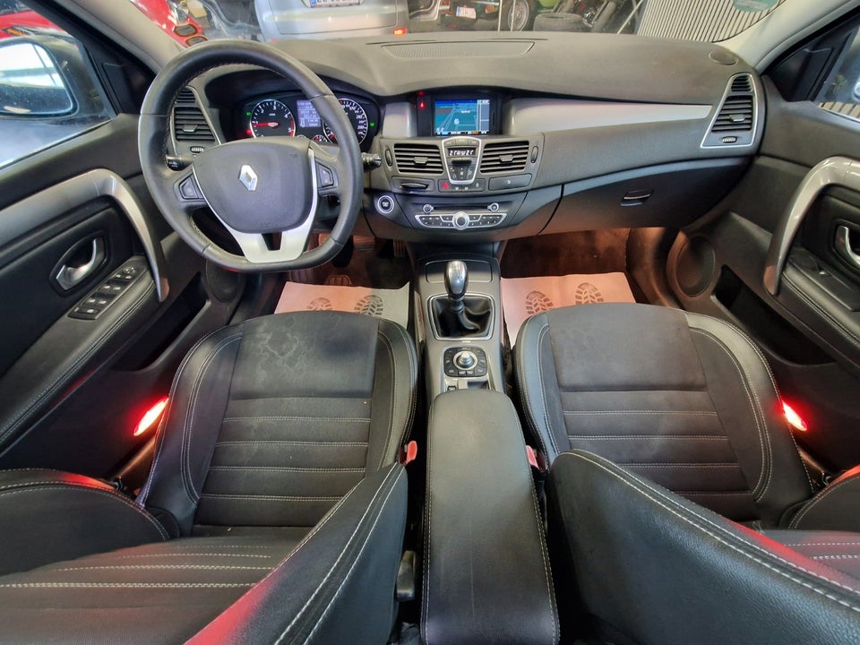 Renault Laguna III 2,0 dCi 150 Exception Sport Tourer 5d