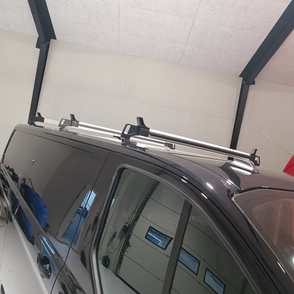 Ford Transit Custom 320L 2,0 TDCi 170 Sport aut.