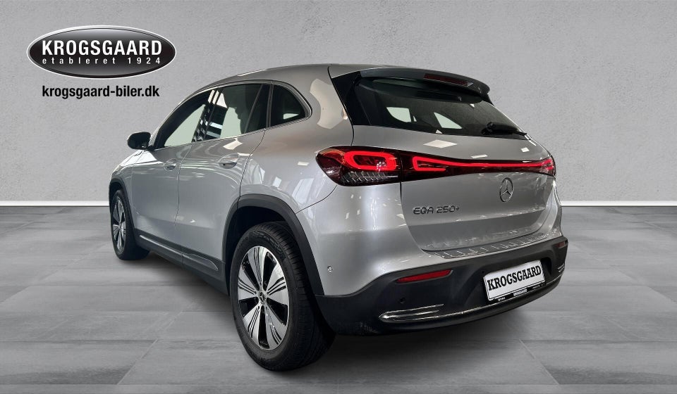 Mercedes EQA250+ Electric Art 5d