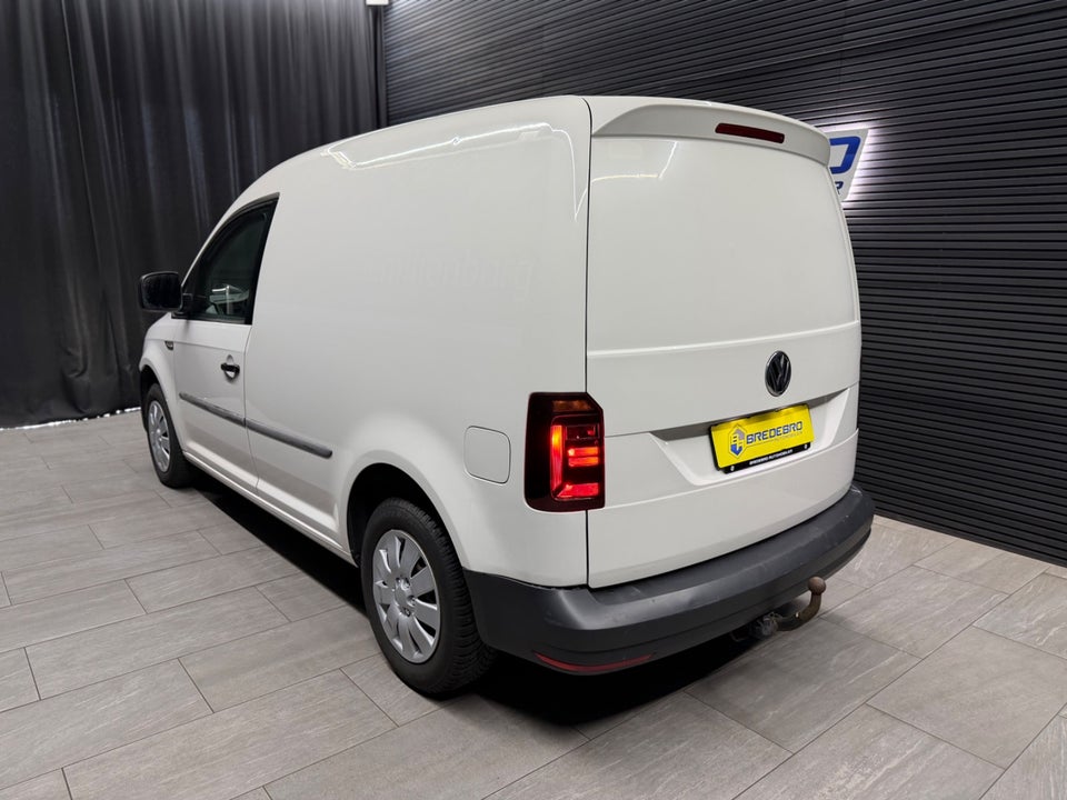 VW Caddy 2,0 TDi 102 DSG BMT Van 4d