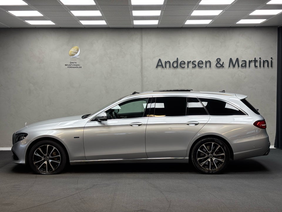 Mercedes E300 de 2,0 Advantage stc. aut. 5d