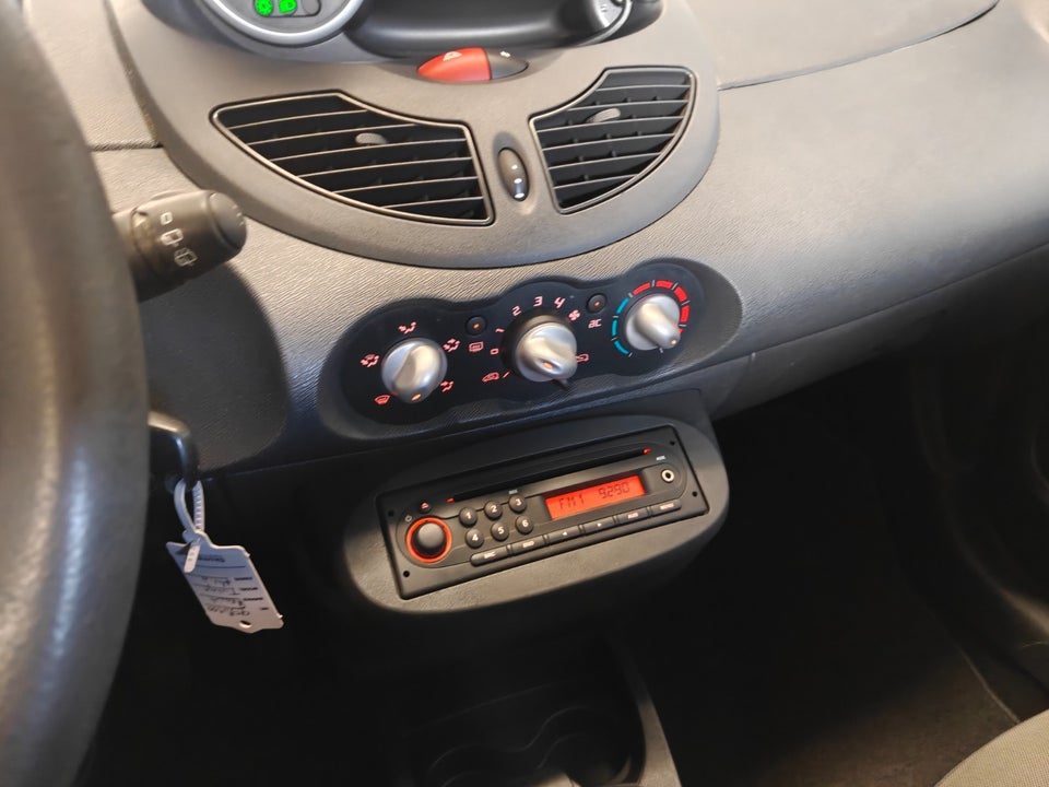 Renault Twingo 1,2 16V E Expression 3d