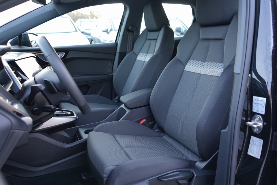 Audi Q4 e-tron 45 Advanced 5d