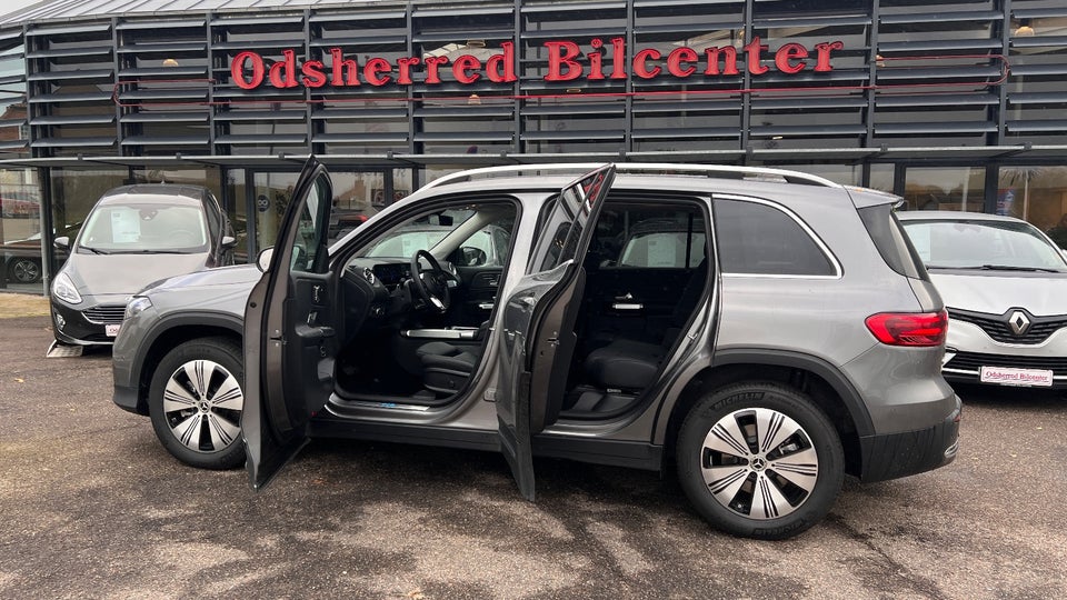 Mercedes EQB300 Progressive Advance 4Matic 5d