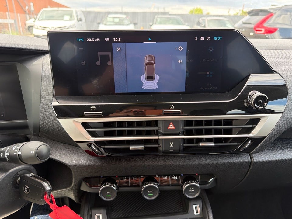 Citroën ë-C4 X 54 Plus 4d