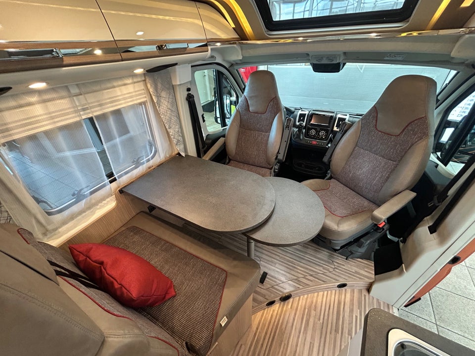 Fiat Carthago 2,3 Malibu 640LE Charming aut. 3d