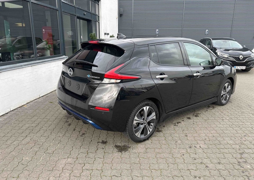 Nissan Leaf 40 N-Connecta 5d