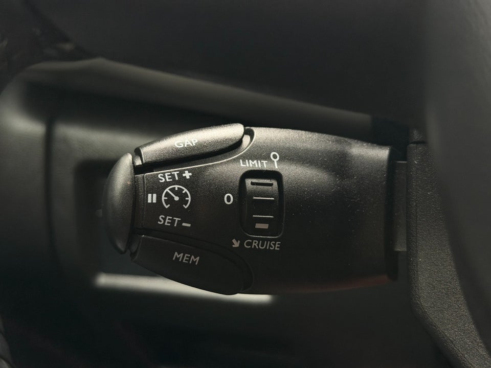 Citroën C5 Aircross 1,6 Hybrid Shine Sport EAT8 5d